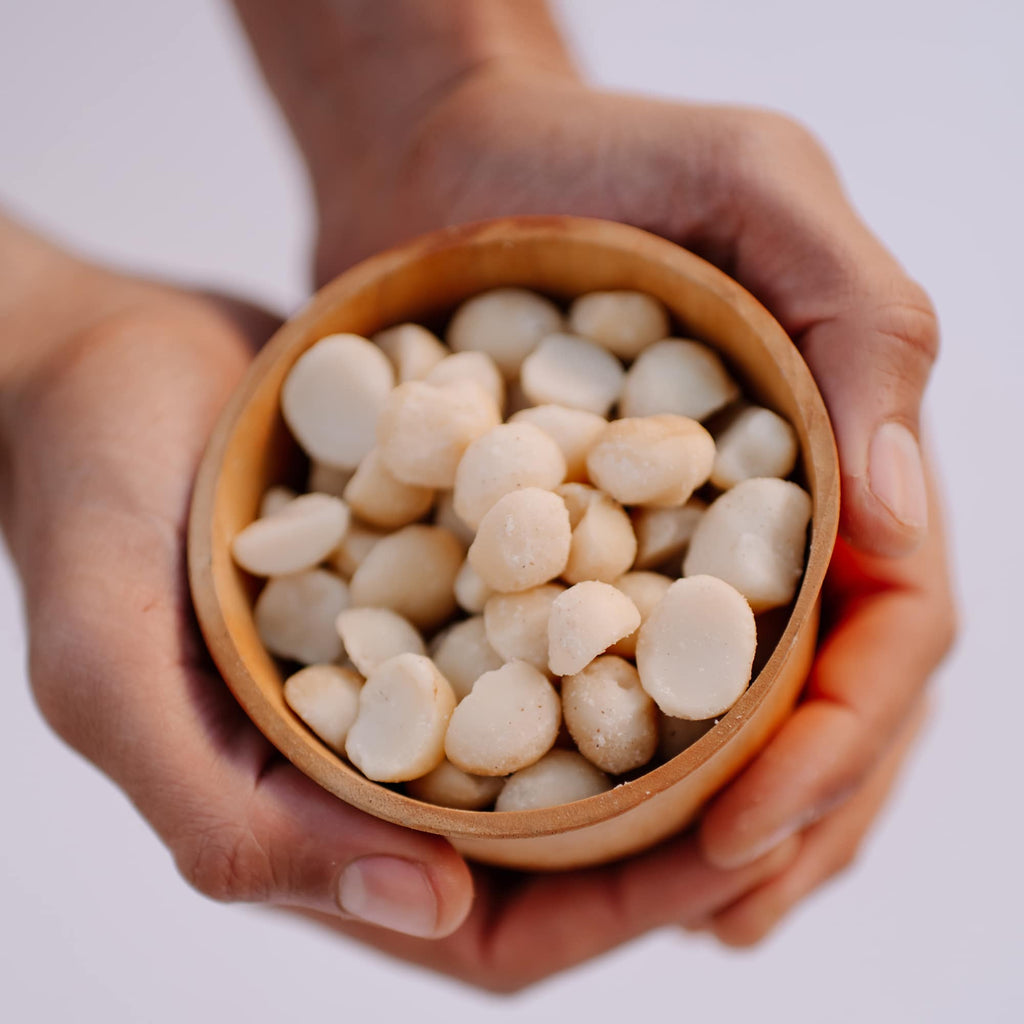 Raw Macadamia Nuts (2 lbs) — product photo 5